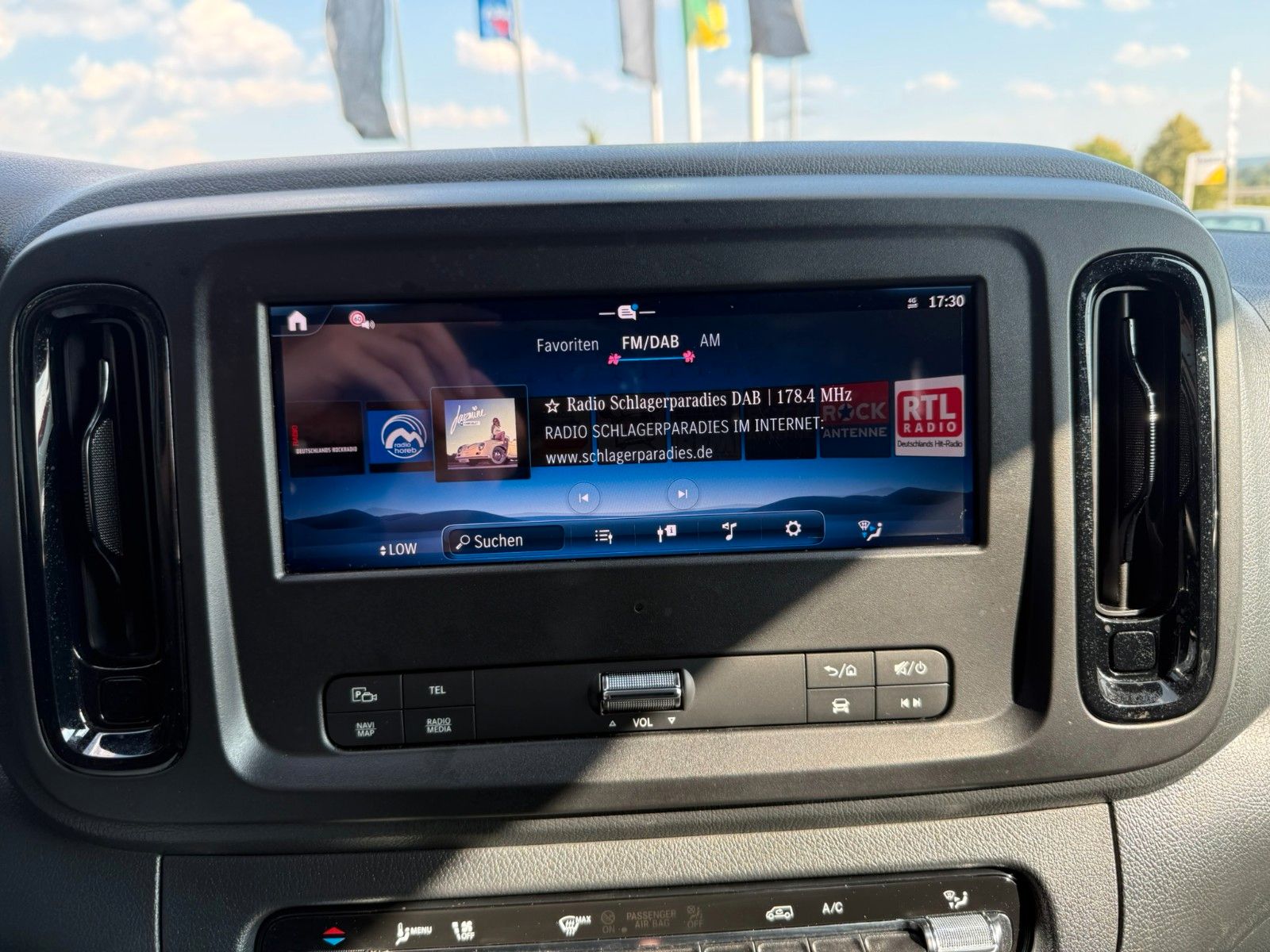 Fahrzeugabbildung Mercedes-Benz Vito 116 CDI 9G Extral Klima Kamera SHZ