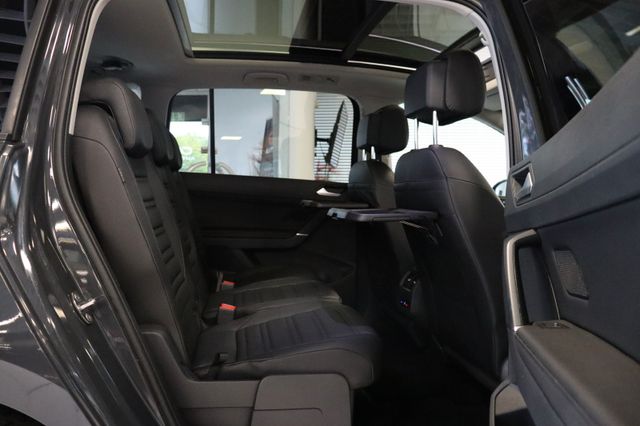Fahrzeugabbildung Volkswagen Touran Comfortline BMT/Start-Stopp|PANO|LED|ACC|
