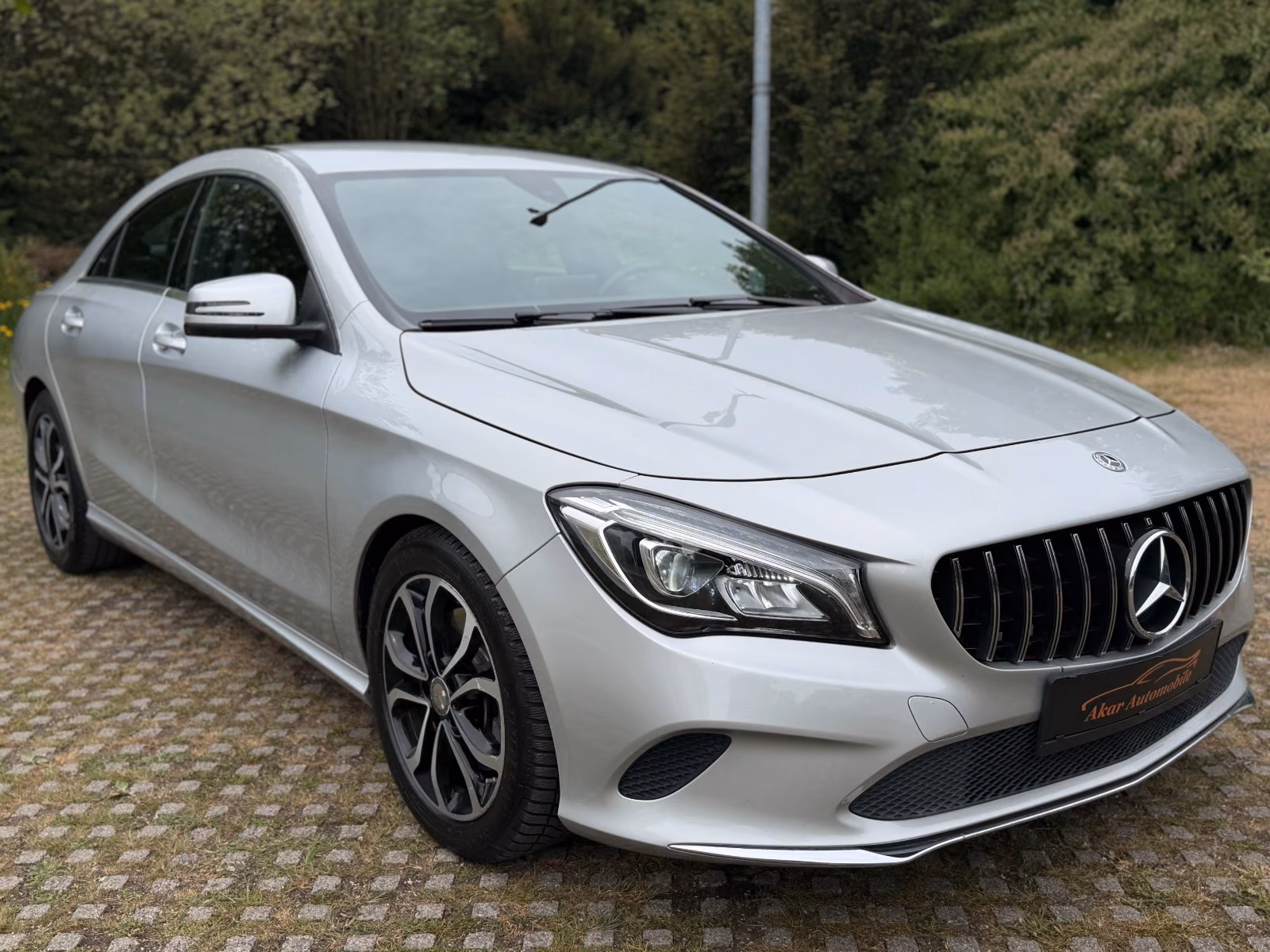 Mercedes-Benz CLA 250 Coupe *Leder *Navi *Kamera *Memory *LED