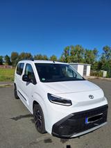 Toyota Proace City 1,5-l-D-4D 96kW L1 Team Deutschl... - Toyota Proace City mit Diesel-Antrieb: Automatik