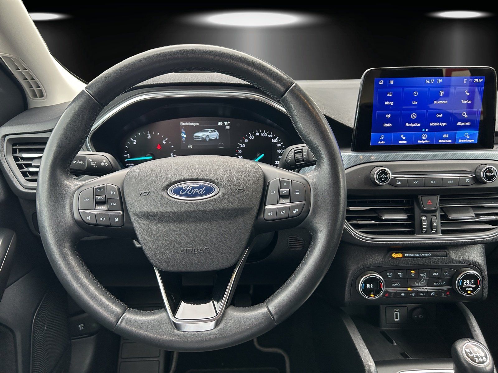 Fahrzeugabbildung Ford Focus 1.5 EcoBlue Active LED/KAMERA/NAVI/SHZ/LHZ