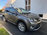 Toyota RAV 4 2,2-l-D-4D 4x4 LEDER Automatik - Toyota RAV 4 mit Diesel-Antrieb: Automatik