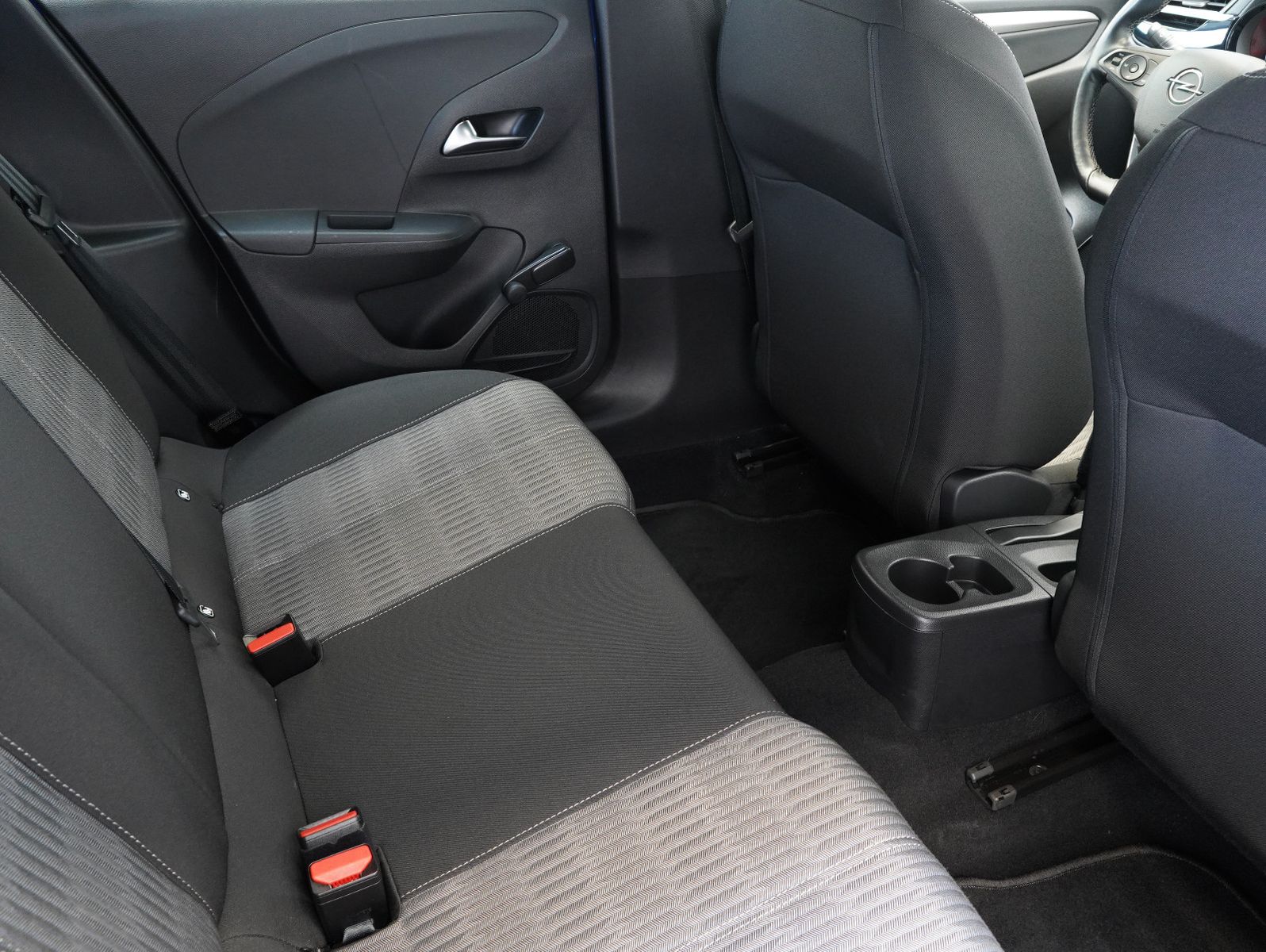 Fahrzeugabbildung Opel Corsa F 1.2 Turbo Edition DAB/LED/PDC/KAMERA/SHZ