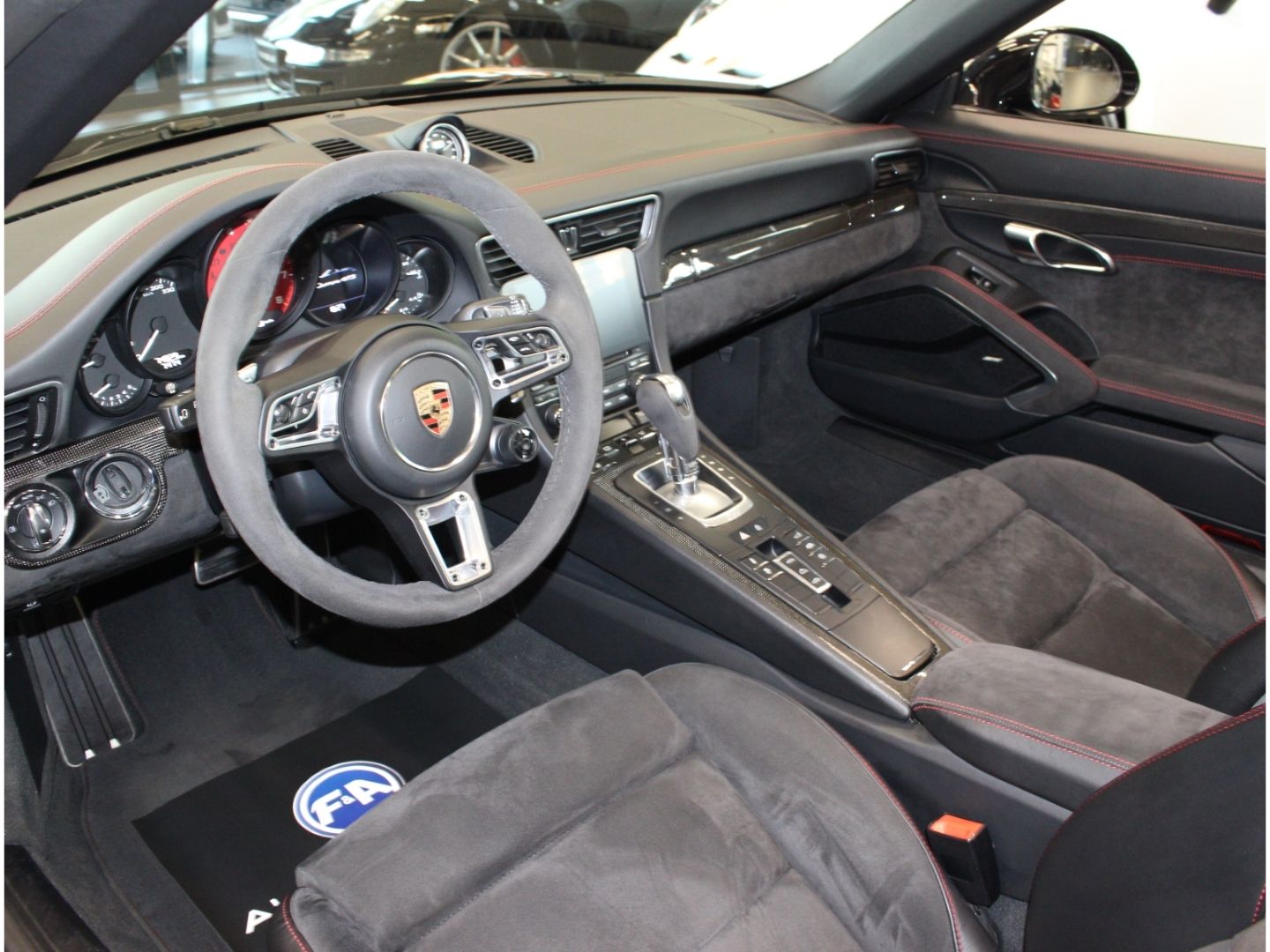 Fahrzeugabbildung Porsche 991 Carrera GTS Cabriolet 3.0 Mwst*Carbon