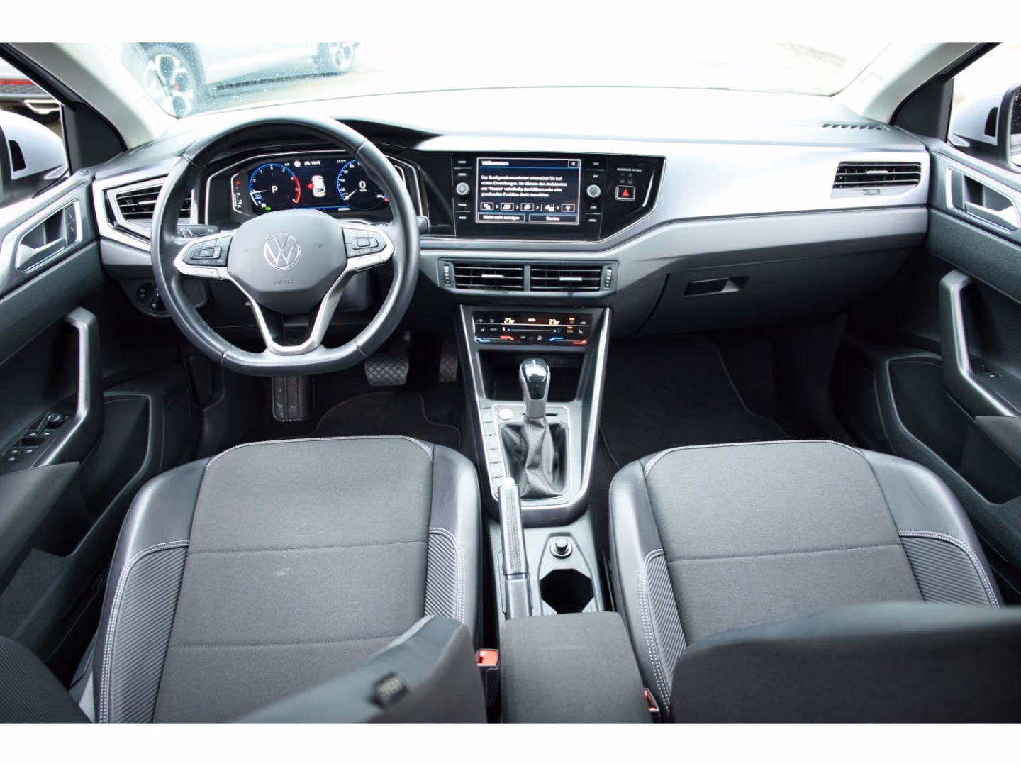 Volkswagen Taigo 1.0 TSI Style DSG Navi LED Tempomat SHz