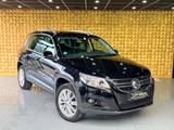 Volkswagen Tiguan 4Motion 2.0 TSI*DSG*PANO*NAVI*KAM*XENON* - Volkswagen Tiguan aus 2009