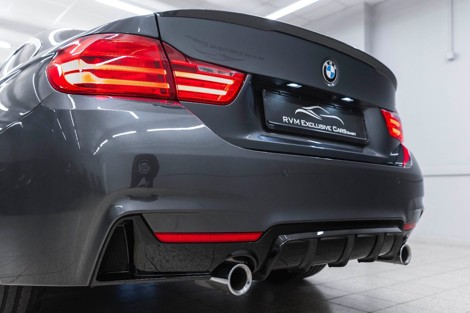 Fahrzeugabbildung BMW 440i Coupé M-PERFORMANCE  HARMAN NAV KAM