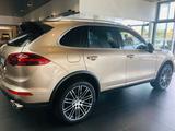 Porsche Cayenne S Diesel S  *Voll, Approved, Burmester* - Porsche: Beige