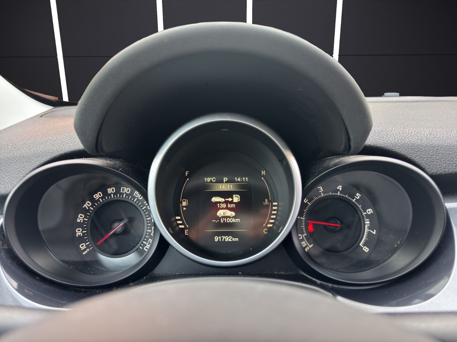 Fahrzeugabbildung Fiat 500X Lounge Tempo*Bi-Xen*2-Zo.-Klimaauto*Keyless