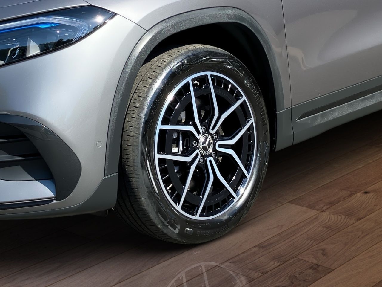 Fahrzeugabbildung Mercedes-Benz EQA 250 BONUS+AMG+NIGHT+KEYLESS+AMBIENTE+LED+KAM