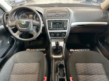 MYAUTOCENTER – Gebraucht- und Jahreswagen mit Werkstattservice in Pfaffenhofen Skoda Octavia Combi GreenLine *TÜV0328*Klima*PDC*