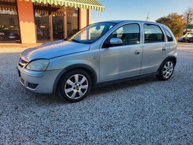 Opel Corsa Opel Corsa 1.2 benzina/ gpl