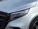 Mercedes-Benz V 300 d 4M AVANTGARDE Lang AMG AIRMATIC+AHK2,5to - Jahreswagen: Van