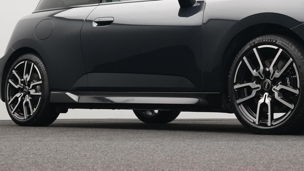 MINI Cooper SE - Bild 24