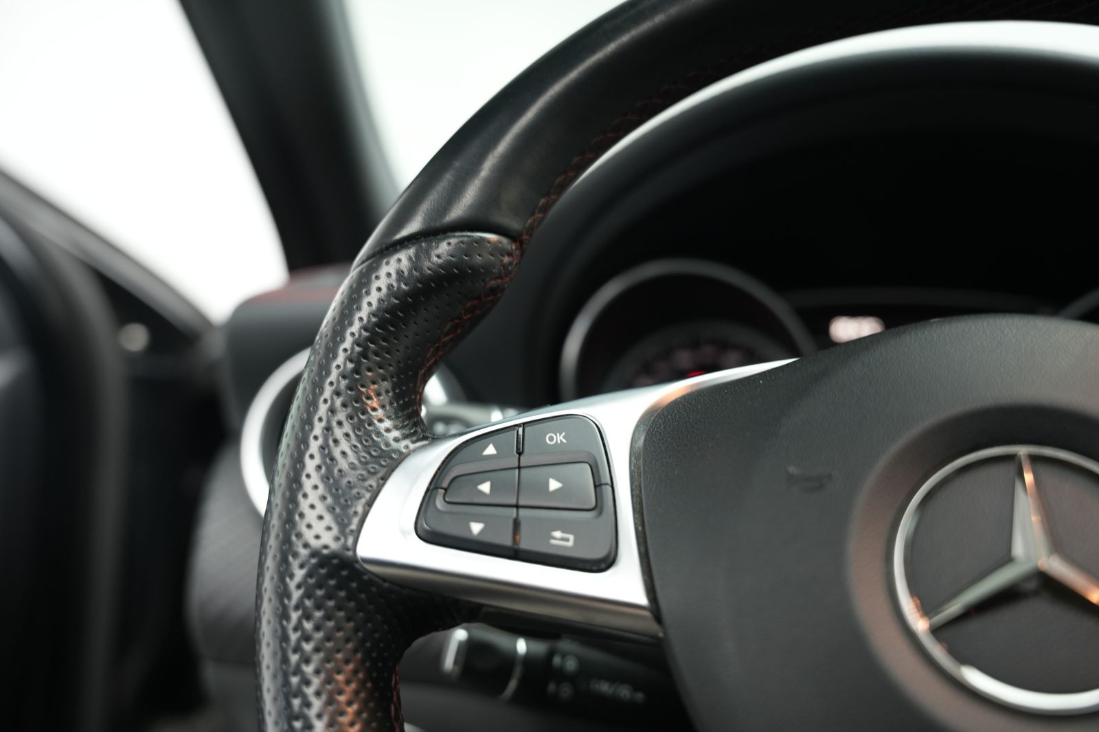 Fahrzeugabbildung Mercedes-Benz A A 220 CDI *AMG-Paket*Automatik*Panorama*SHZ*