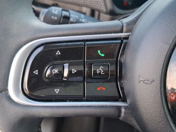 Fiat 500e La Prima 360+Kam.+KeyLess+LED+Navi+Pano