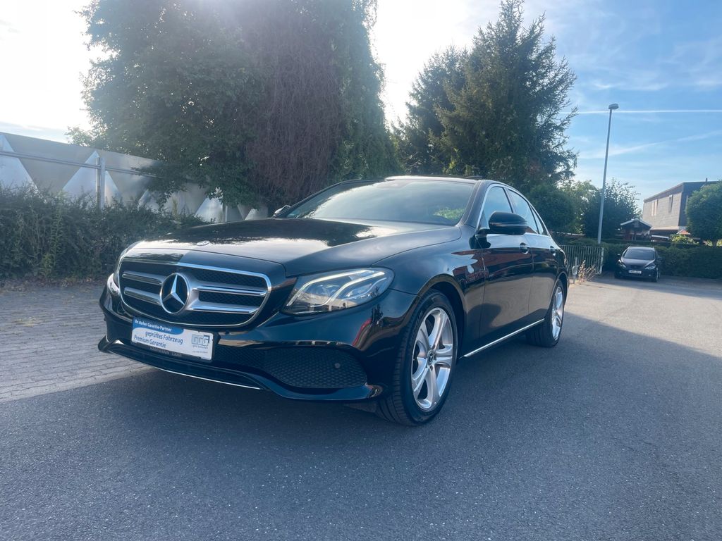 Image of Mercedes-Benz E 350