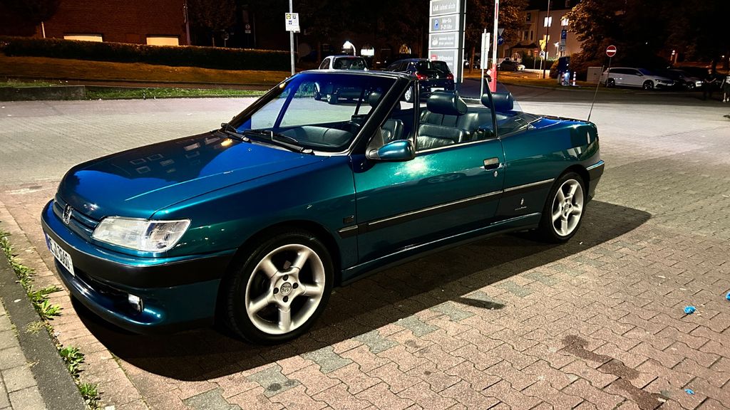 Peugeot 306