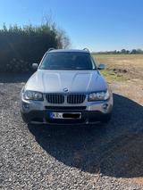 BMW X3 2.5si - 6 Zylinder, nur 64 TKM Bestzustand - BMW X3: Si