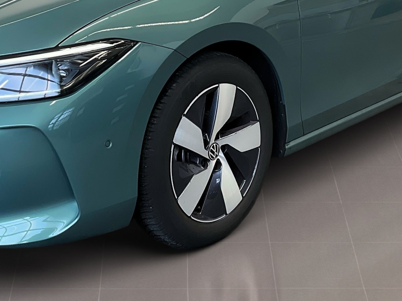 Volkswagen Passat Variant - Bild 7