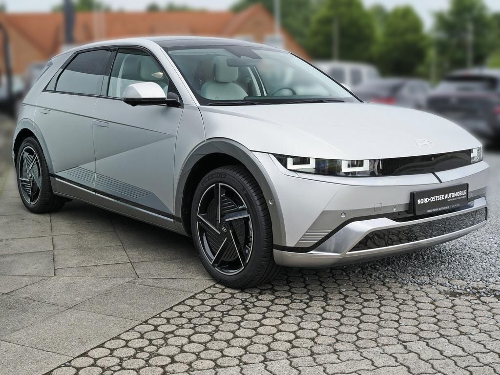 Fahrzeugabbildung Hyundai IONIQ 5 FL UNIQ Pano-Glasdach 20'' LM Park-Paket