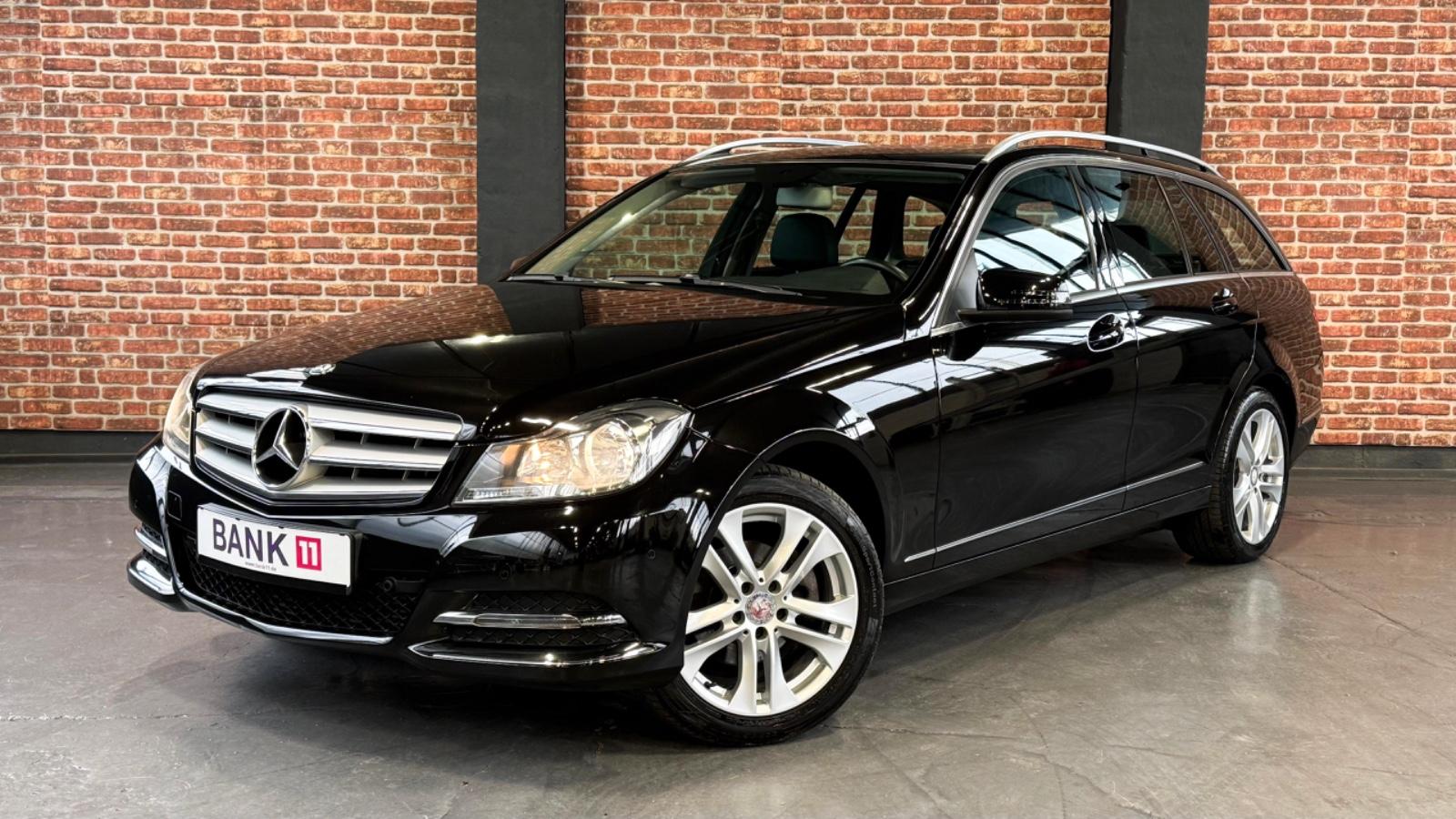 Mercedes-Benz C 180 T AVANTGARDE PDC*SHZ*AUTOMATIK
