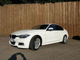 BMW 320i F30 M Paket - BMW 320: F30