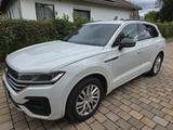 Volkswagen Touareg 3.0 V6 TDI 210kW 4MOTION Tiptronic - - gebrauchte VW Touareg aus dem Jahr 2018