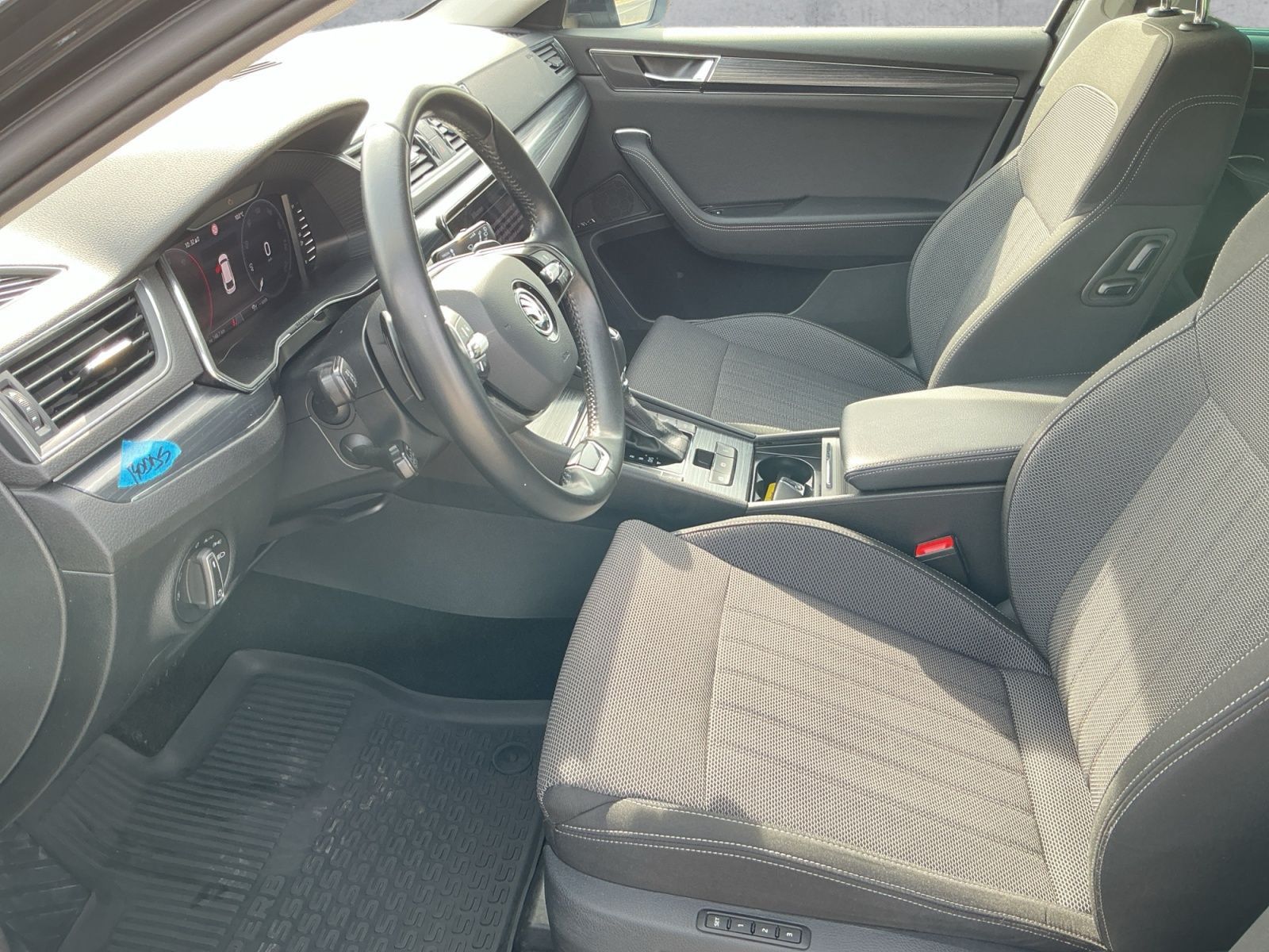 Skoda Superb - Bild 12