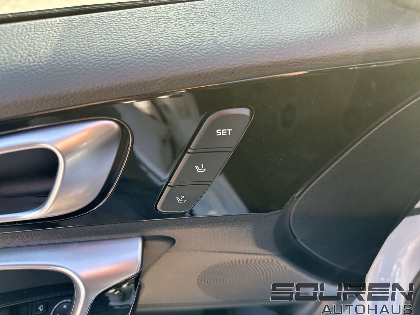 Fahrzeugabbildung Kia Ceed 1.5 T-GDI GT-Line GLASDACH TEC-& LED-Paket