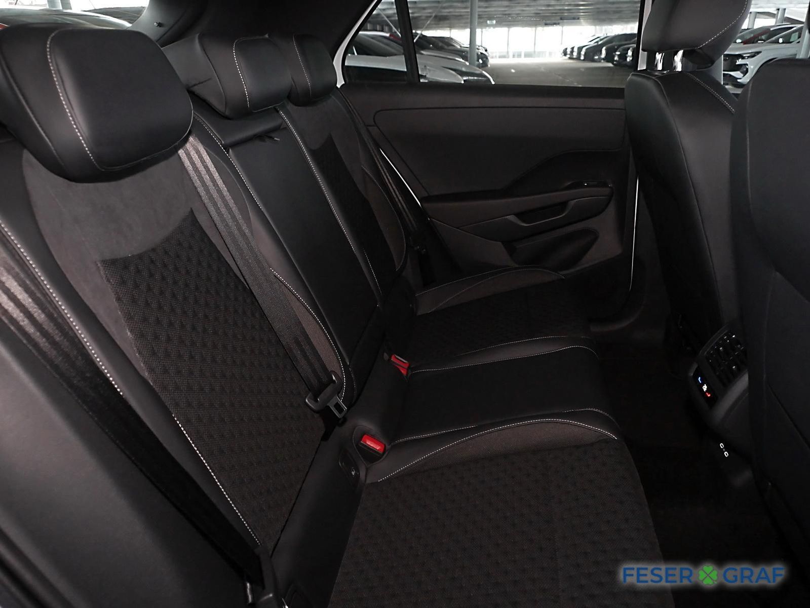 Volkswagen T-Roc - Bild 6