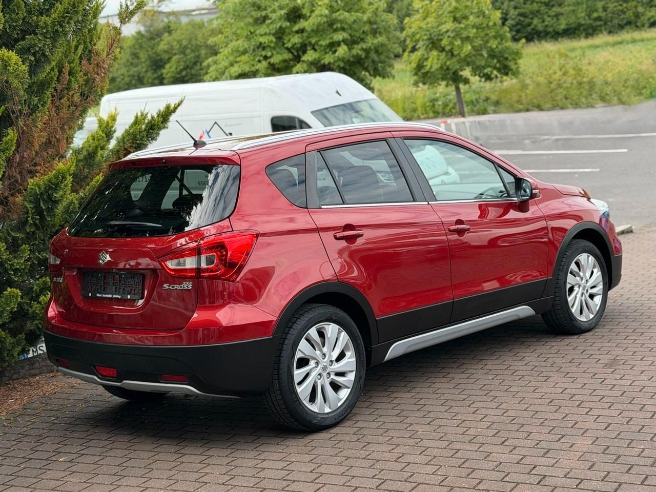 Suzuki SX4 S-Cross Comfort/13tkm*Navi*Kamera*Shz*Temp