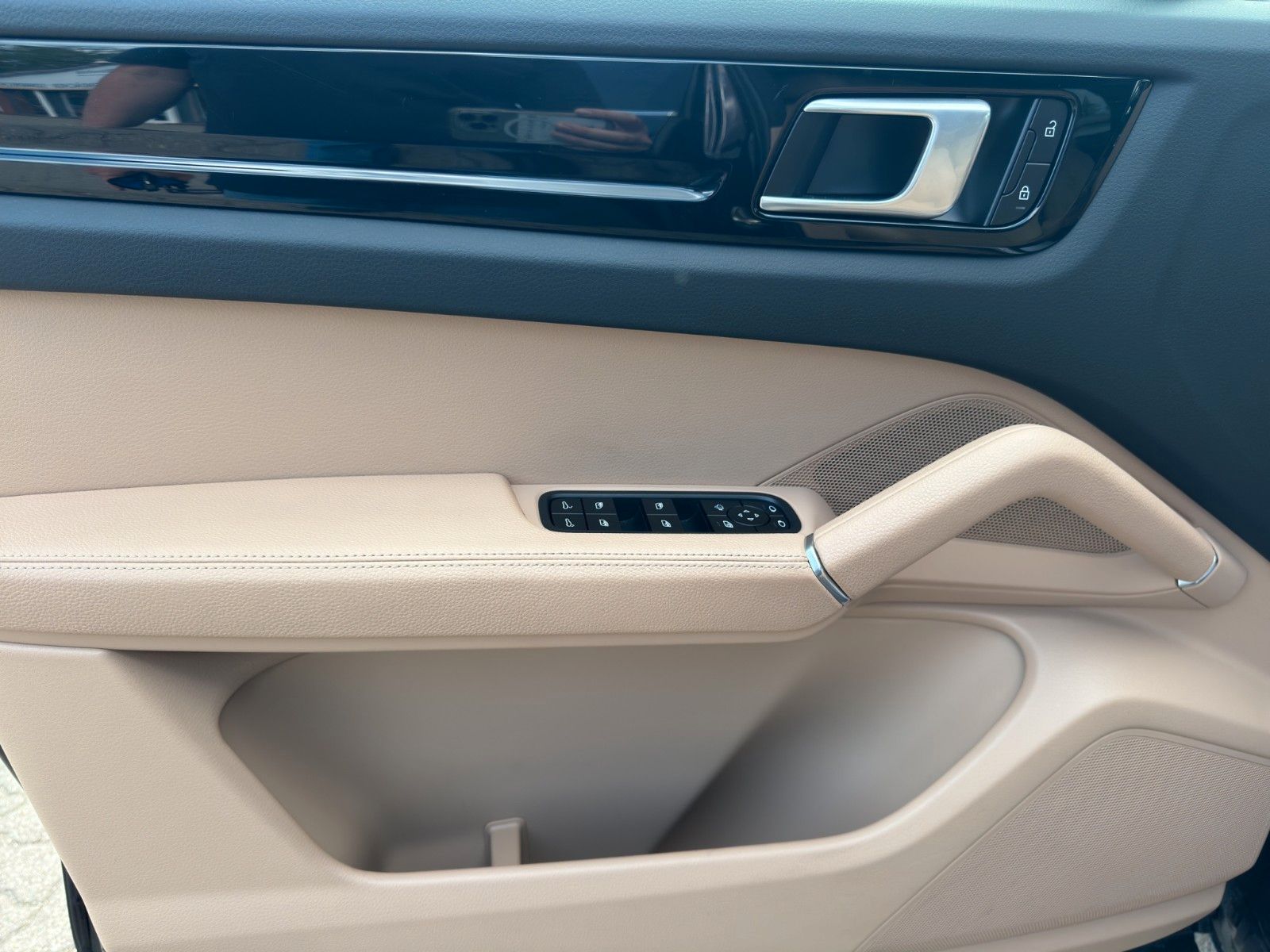 Porsche Cayenne Sport foto 17