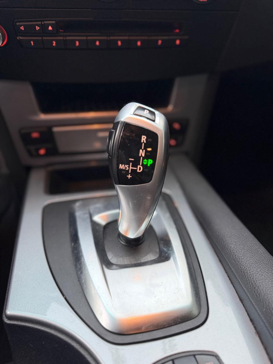 BMW 525 2008 — photo 10