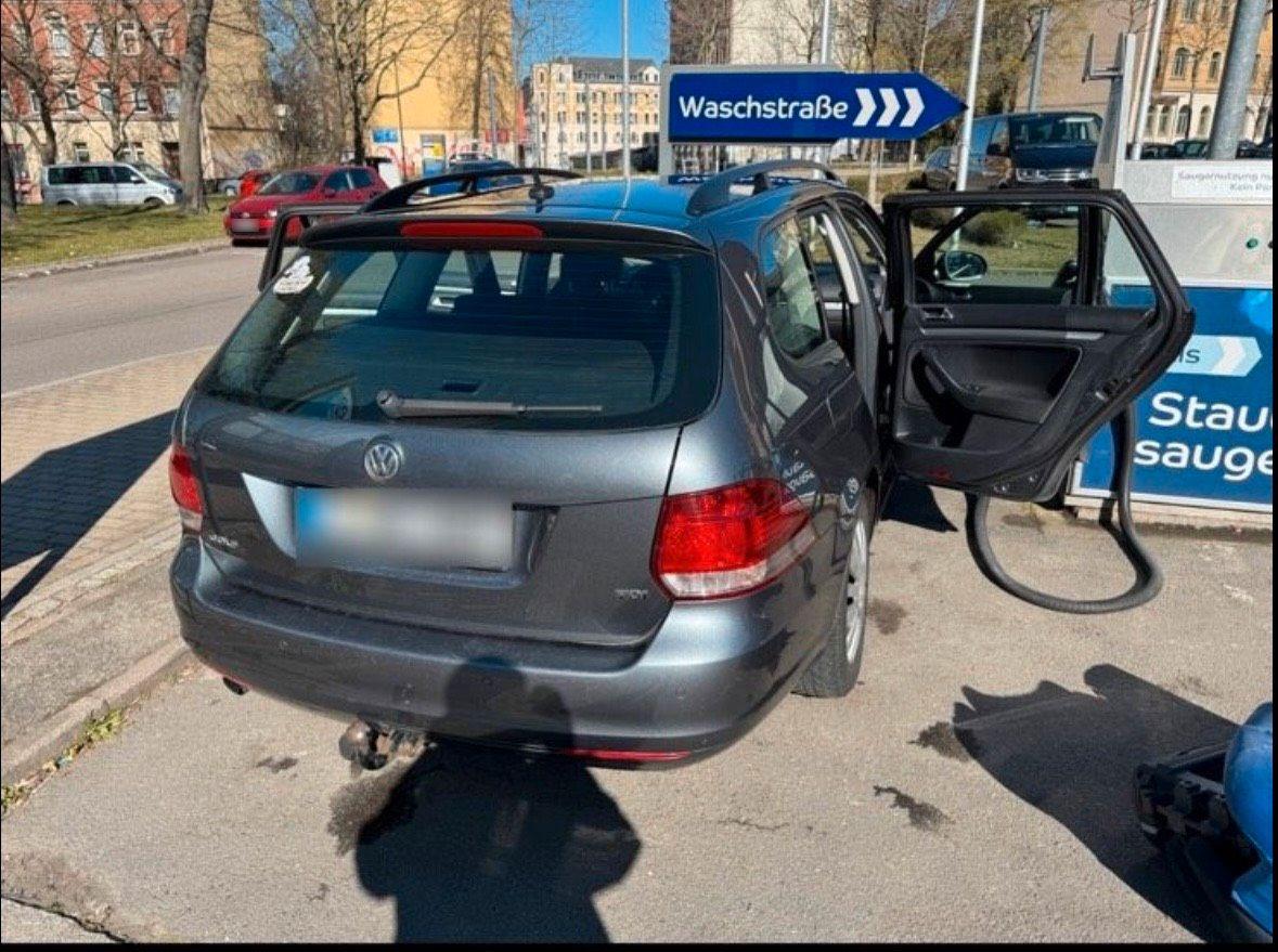 Volkswagen Golf 2009 — photo 7