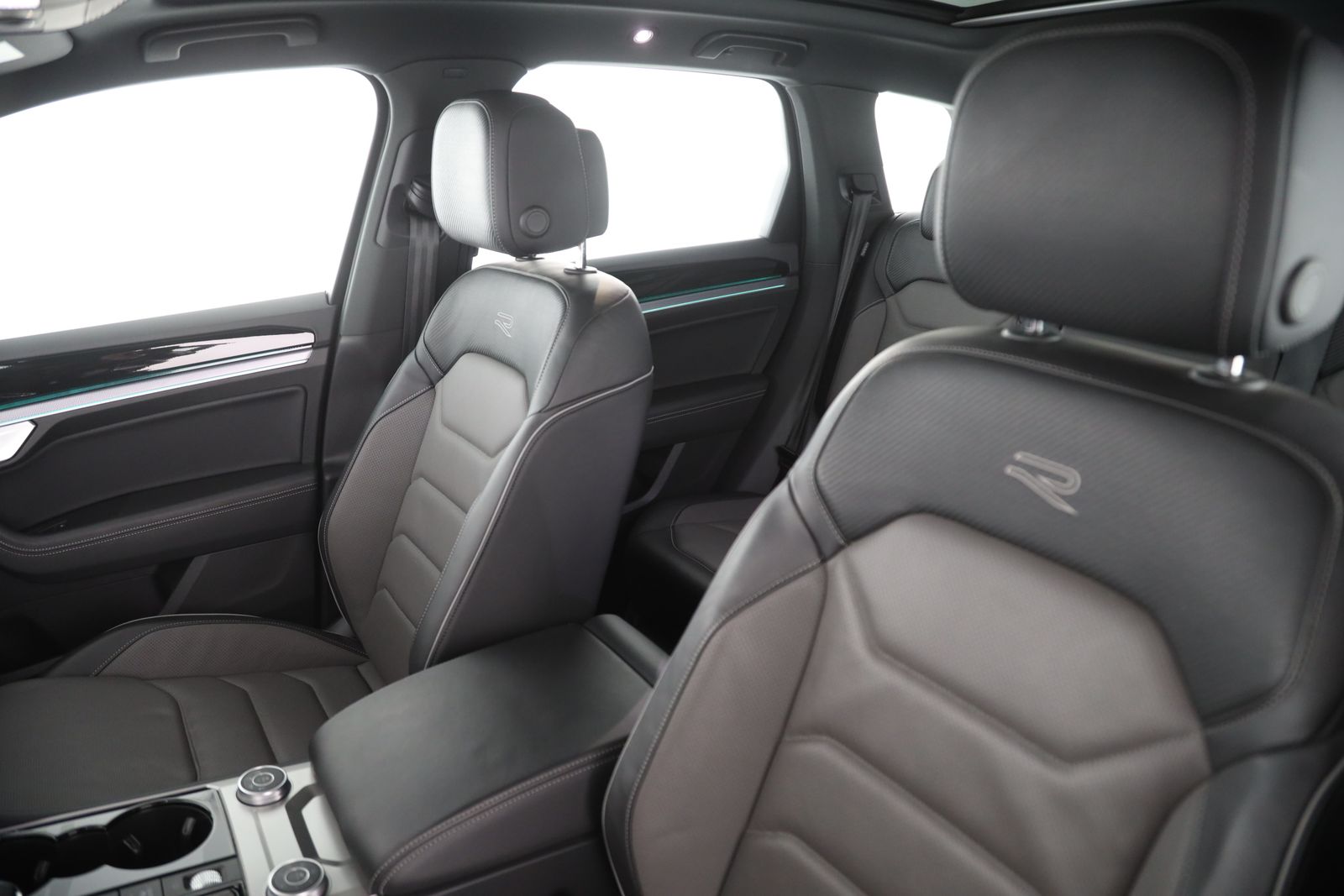 Volkswagen Touareg - Bild 14