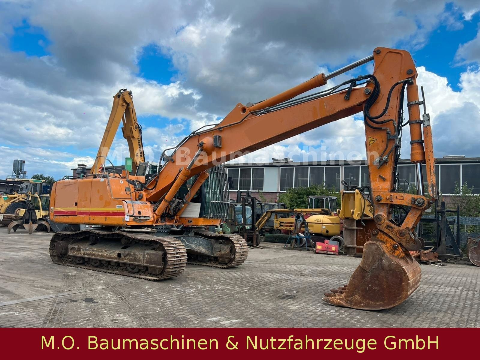 Fahrzeugabbildung Liebherr Liebherr R936 LC