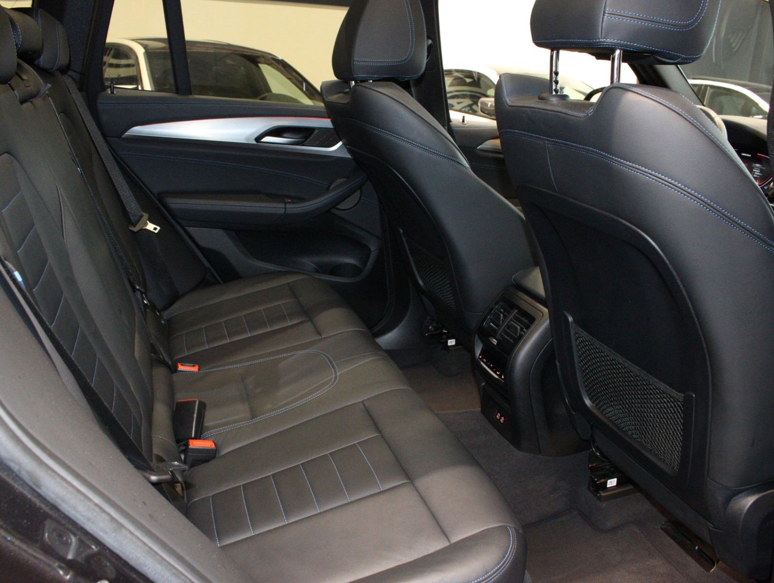 Fahrzeugabbildung BMW X3 M40d xDrive Standhzg.*Pano*LED*el. AHK*VOLL