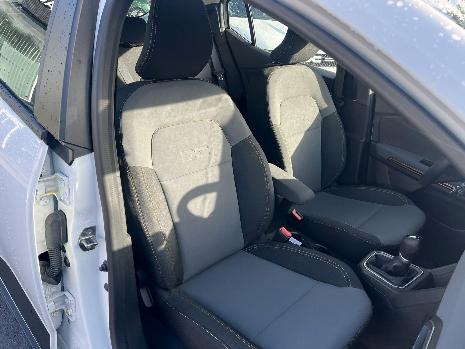 Fahrzeugabbildung Dacia Sandero III Stepway Extreme