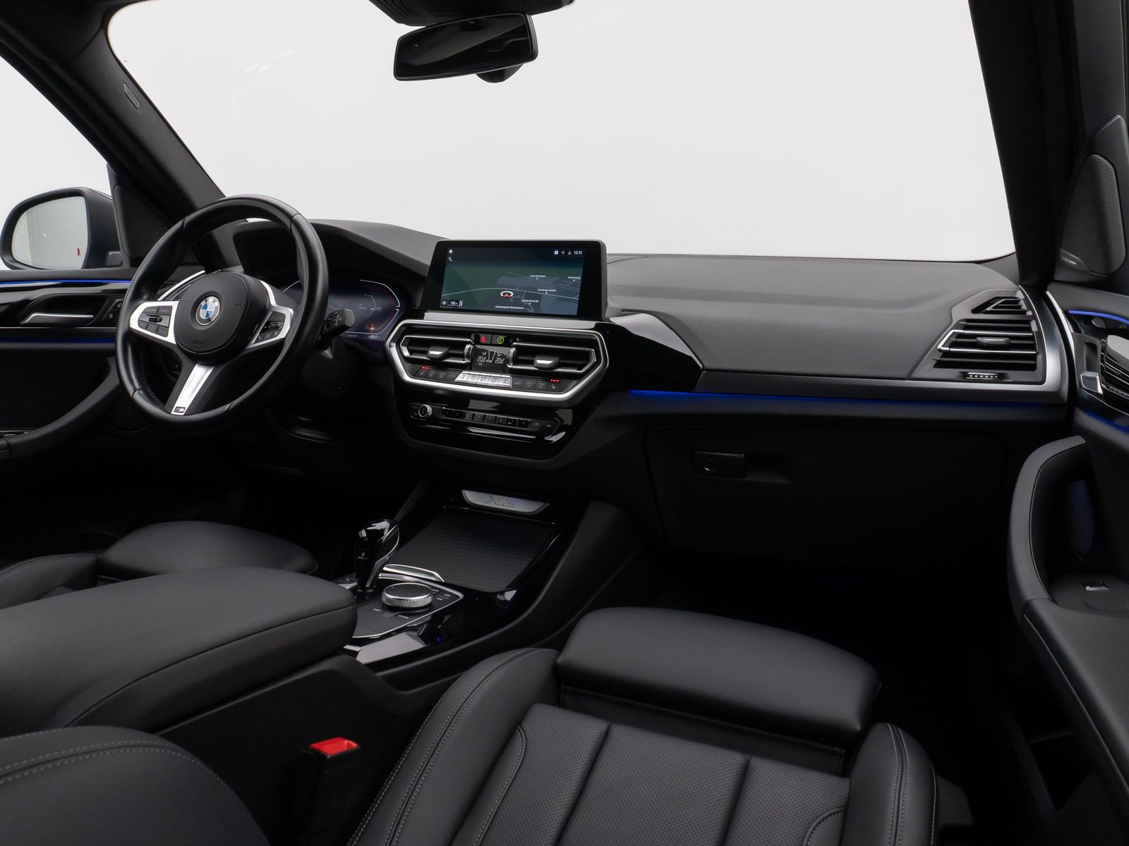 Fahrzeugabbildung BMW X3 xD20d Kamera DAB H/K M Sportfahrwerk 19Zoll