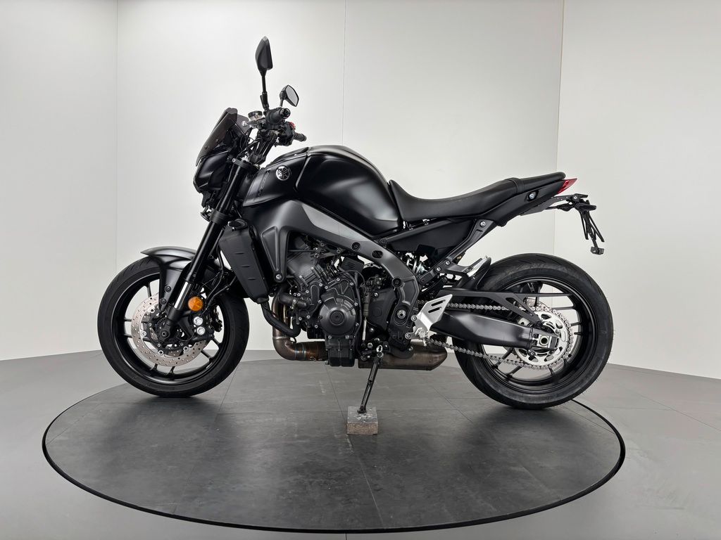 Fahrzeugabbildung Yamaha MT-09 *1. HAND *TOP-ZUSTAND *4450 KM !