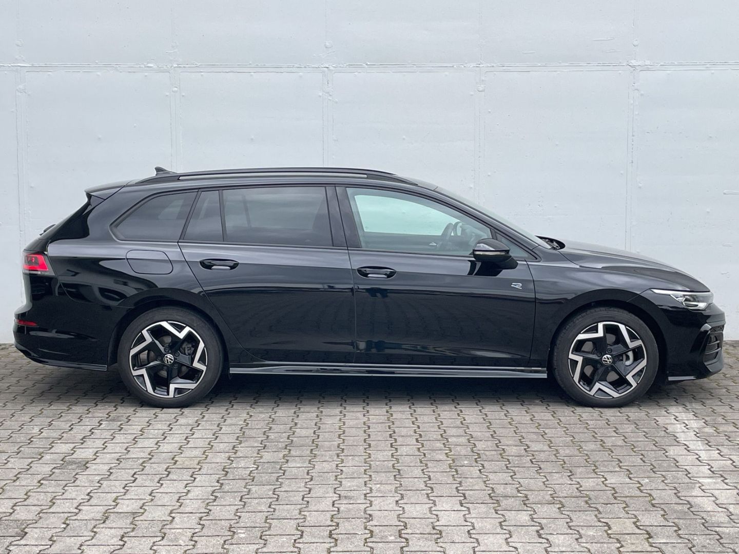 Golf Variant VIII 2.0TDI DSG R-Line AHK/IQ.Light