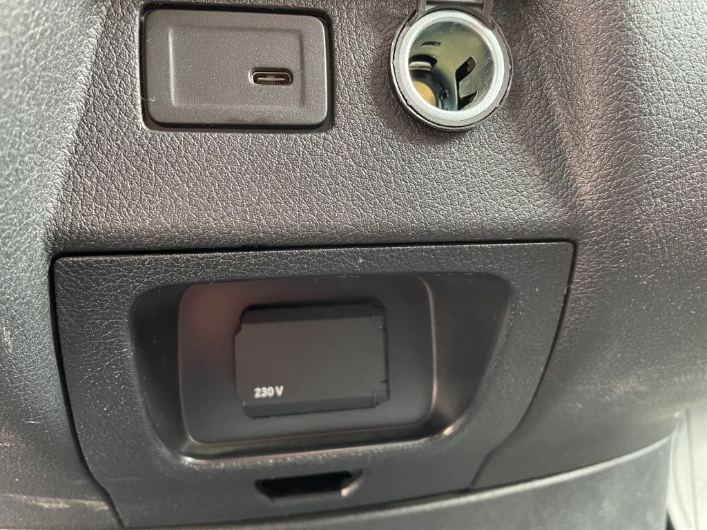 Fahrzeugabbildung Mercedes-Benz Sprinter 215 CDI Pritsche Kompakt AHK, Klima