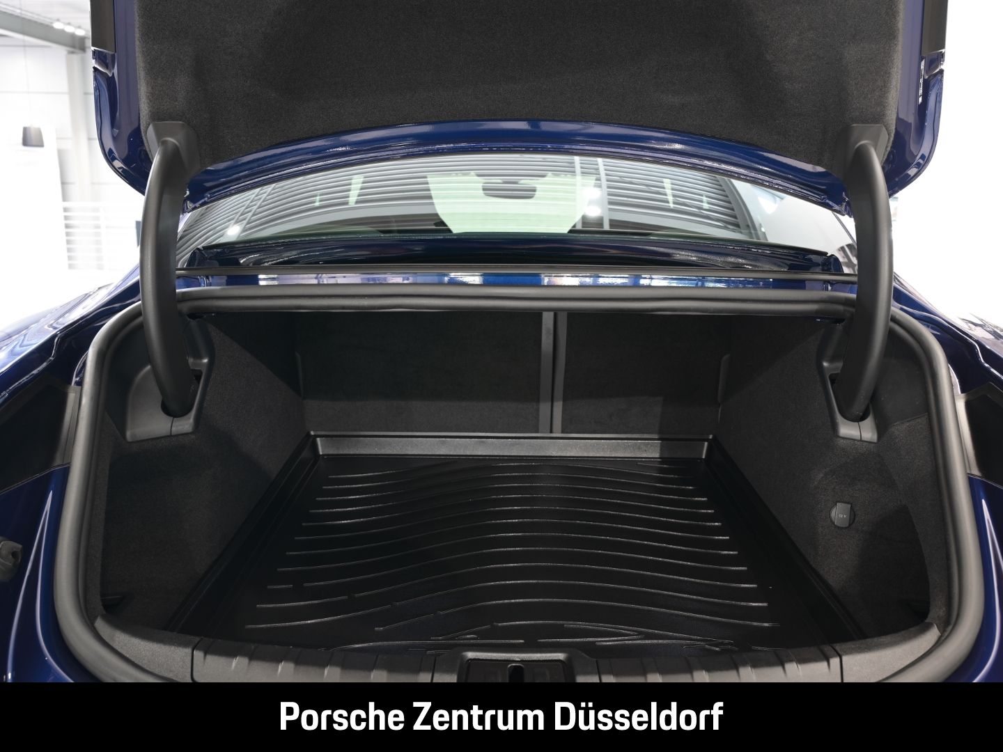 Porsche Taycan Sport Chrono Paket Surround View Panorama foto 10