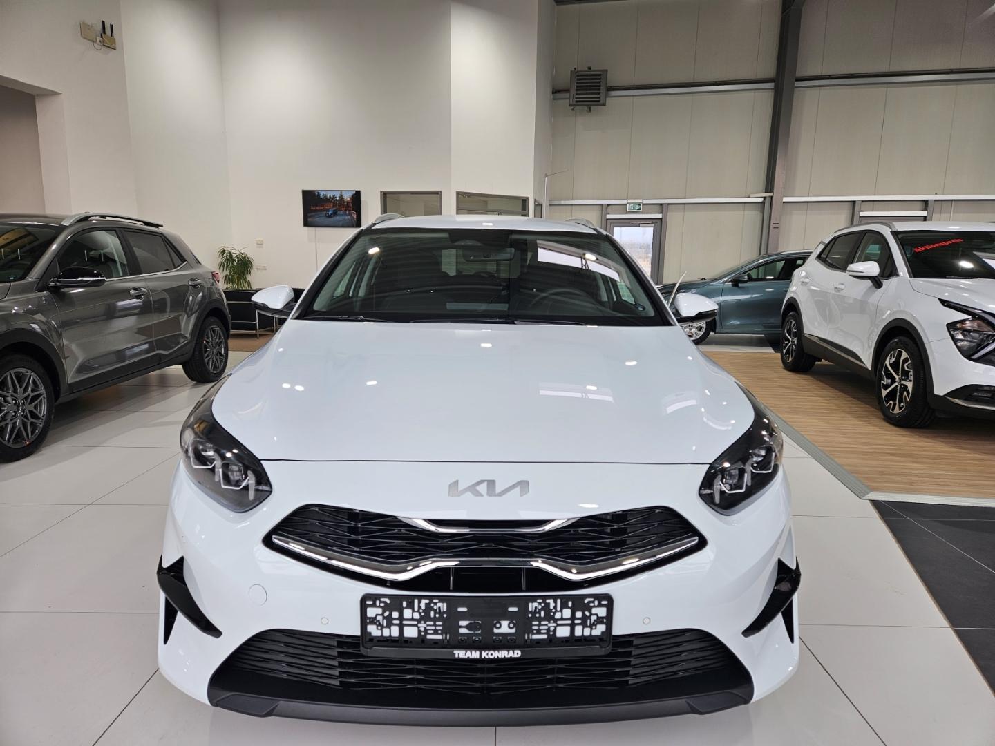 Kia Ceed_sw Ultimate Edition 1.0 T-GDI Navi