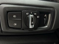 BMW 220 Active Tourer Advantage Park-Assistent Navi 