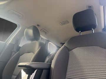 Kia cee'd SW 1.5T DCT Elektr. Heckkl. * JBL-Sound*