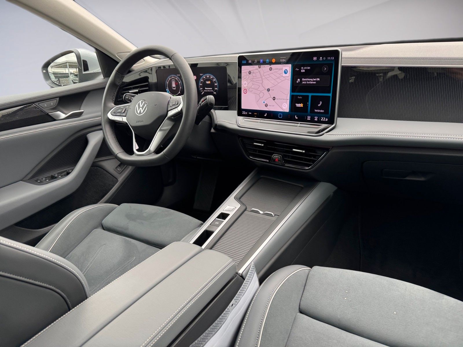 Fahrzeugabbildung Volkswagen Passat Variant 1.5 eTSI Business