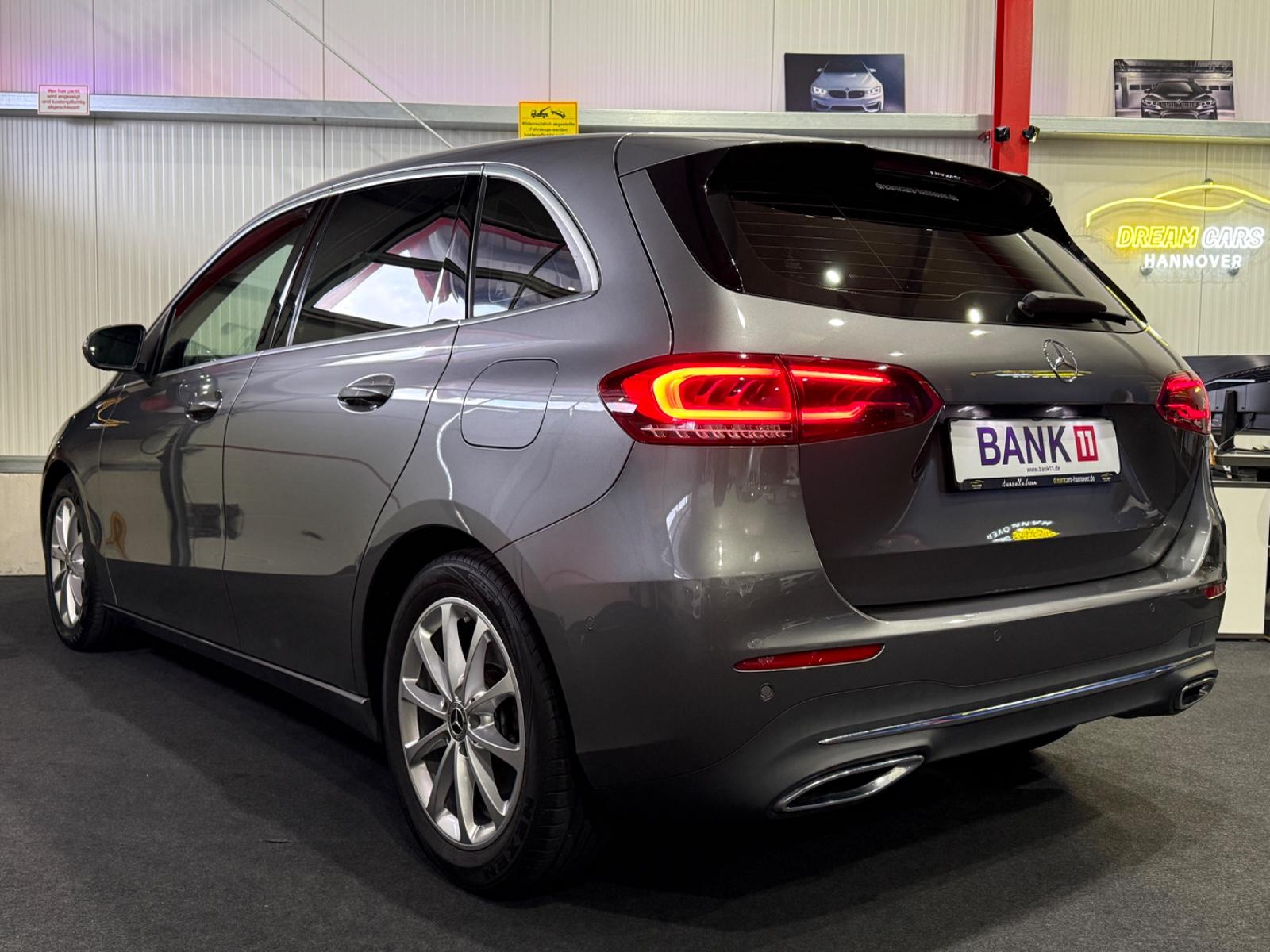 Mercedes-Benz B 200*AHK*KAMERA*MULTIBEAM-LED*NAVI*SHZG*ALU*USB