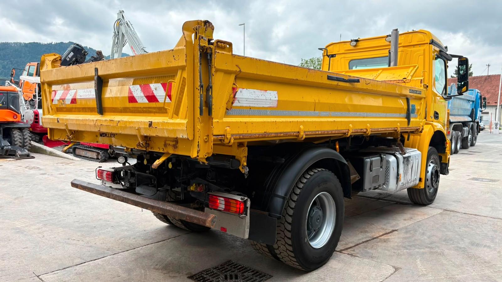 Mercedes-Benz AROCS 1832 K - MEILLER TIPPER